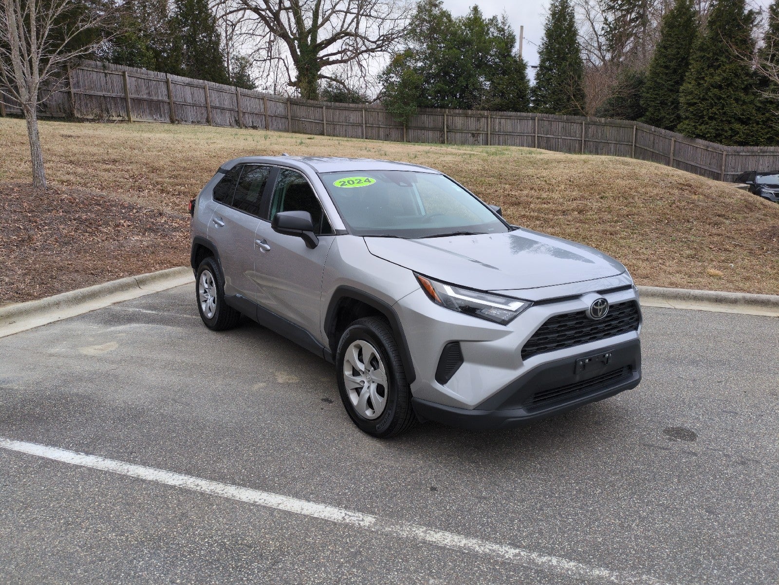 2024 Toyota RAV4 LE