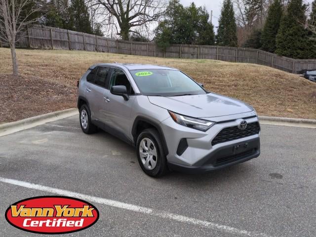 2024 Toyota RAV4 LE