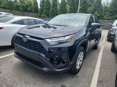 2025 Toyota RAV4 LE