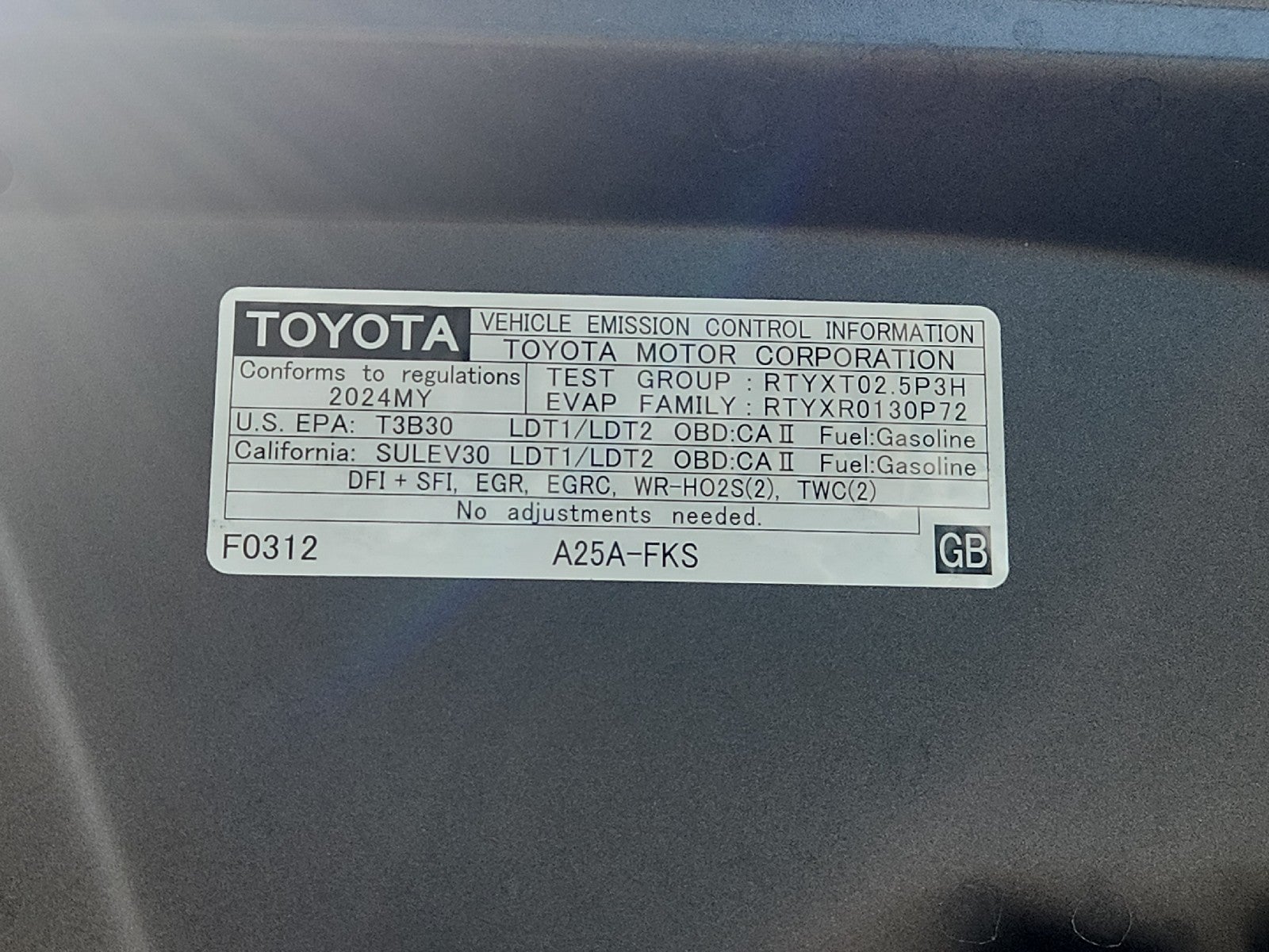 2024 Toyota RAV4 LE