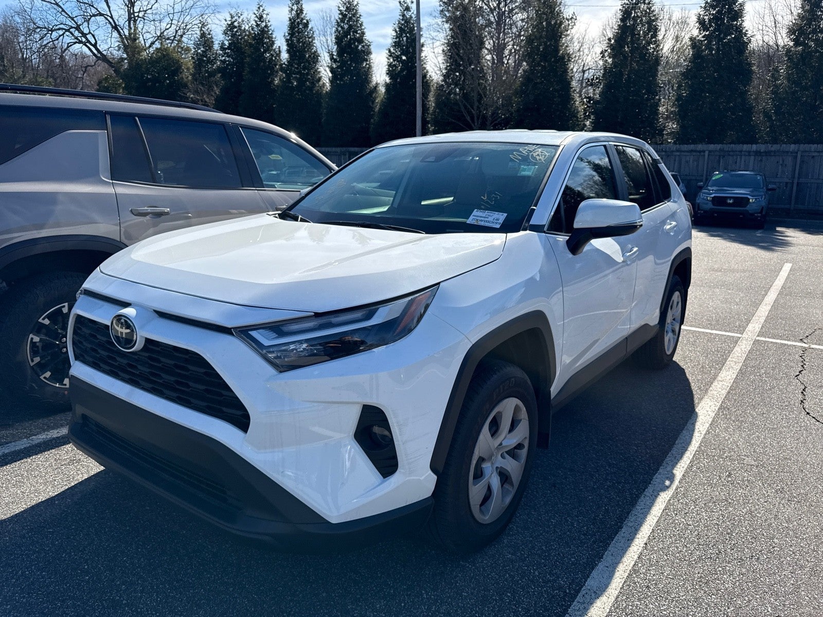 2025 Toyota RAV4 LE