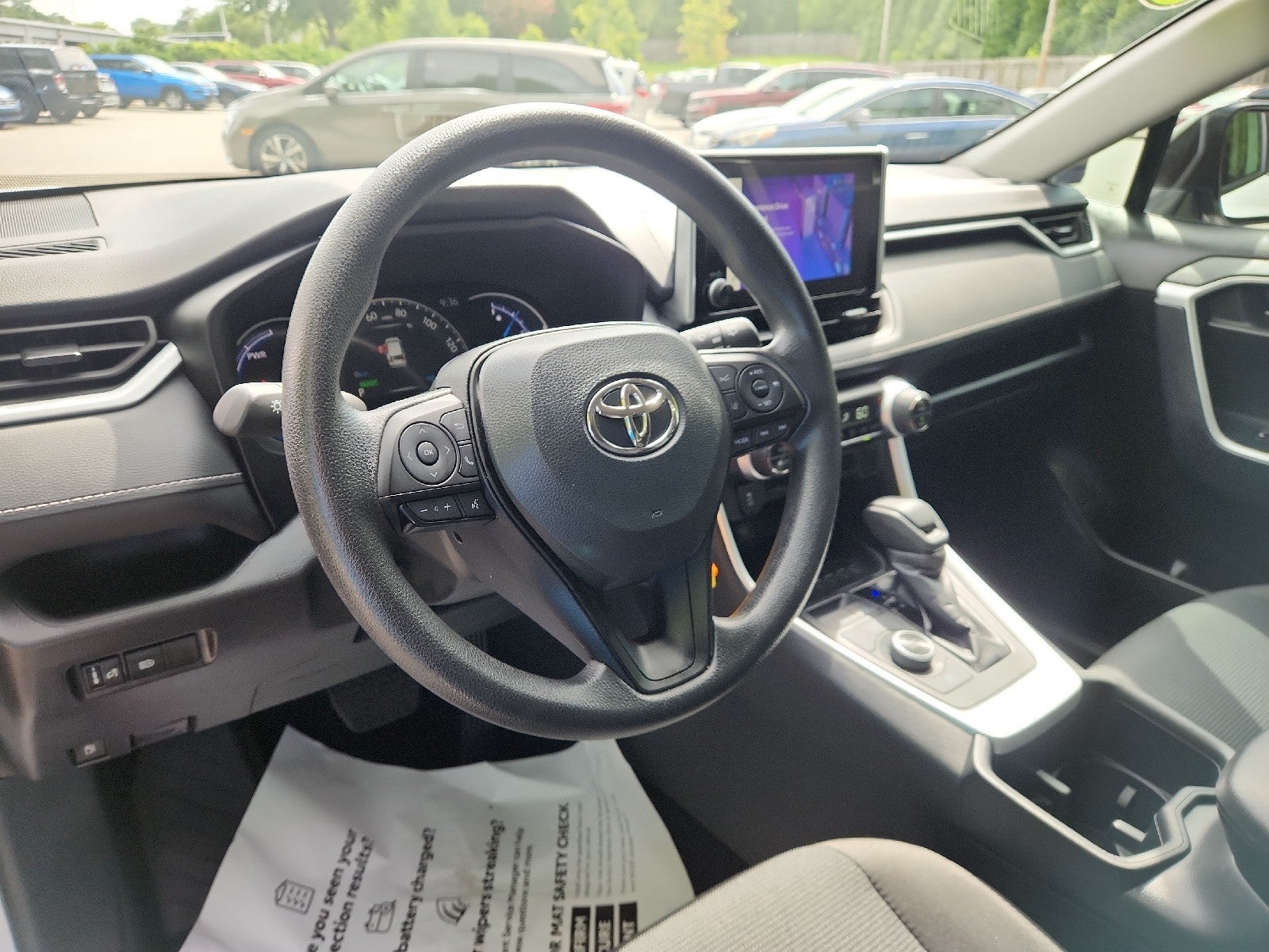 2025 Toyota RAV4 Hybrid LE
