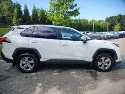 2025 Toyota RAV4 Hybrid XLE