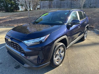 2022 Toyota RAV4 XLE