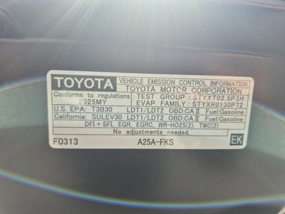 2025 Toyota RAV4 XLE