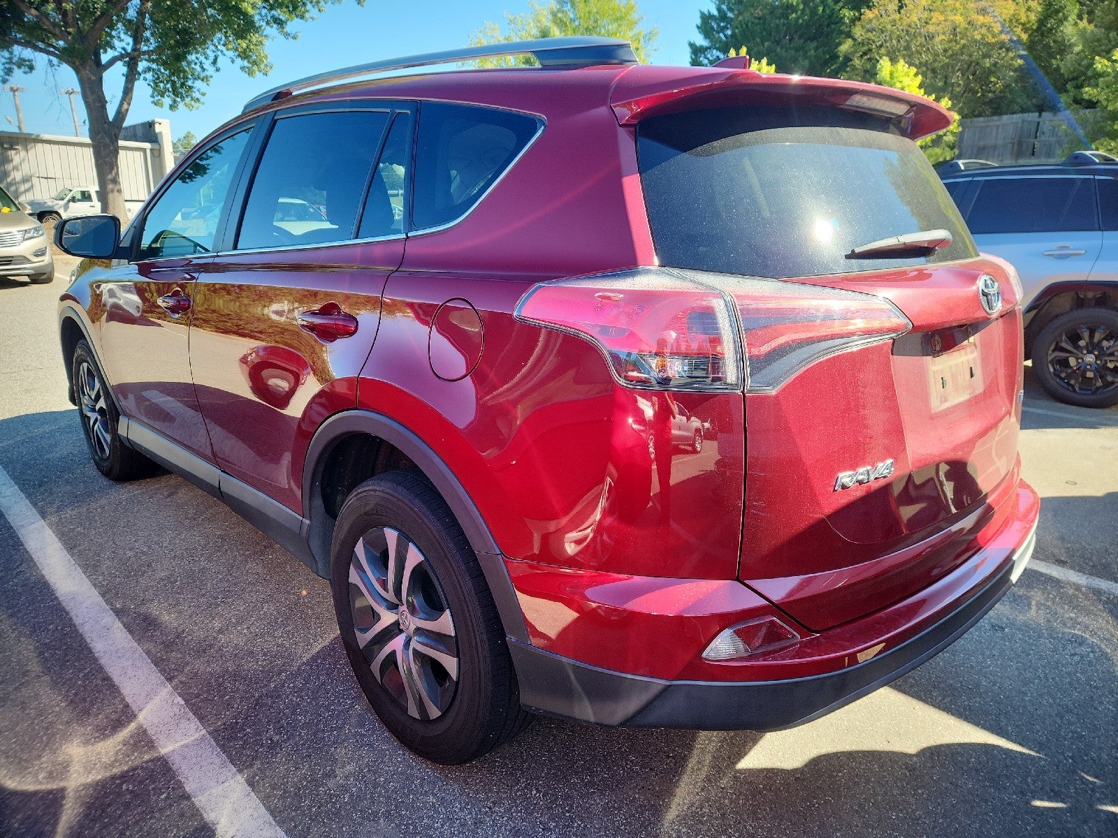 2018 Toyota RAV4 LE