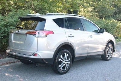 2017 Toyota RAV4 LE