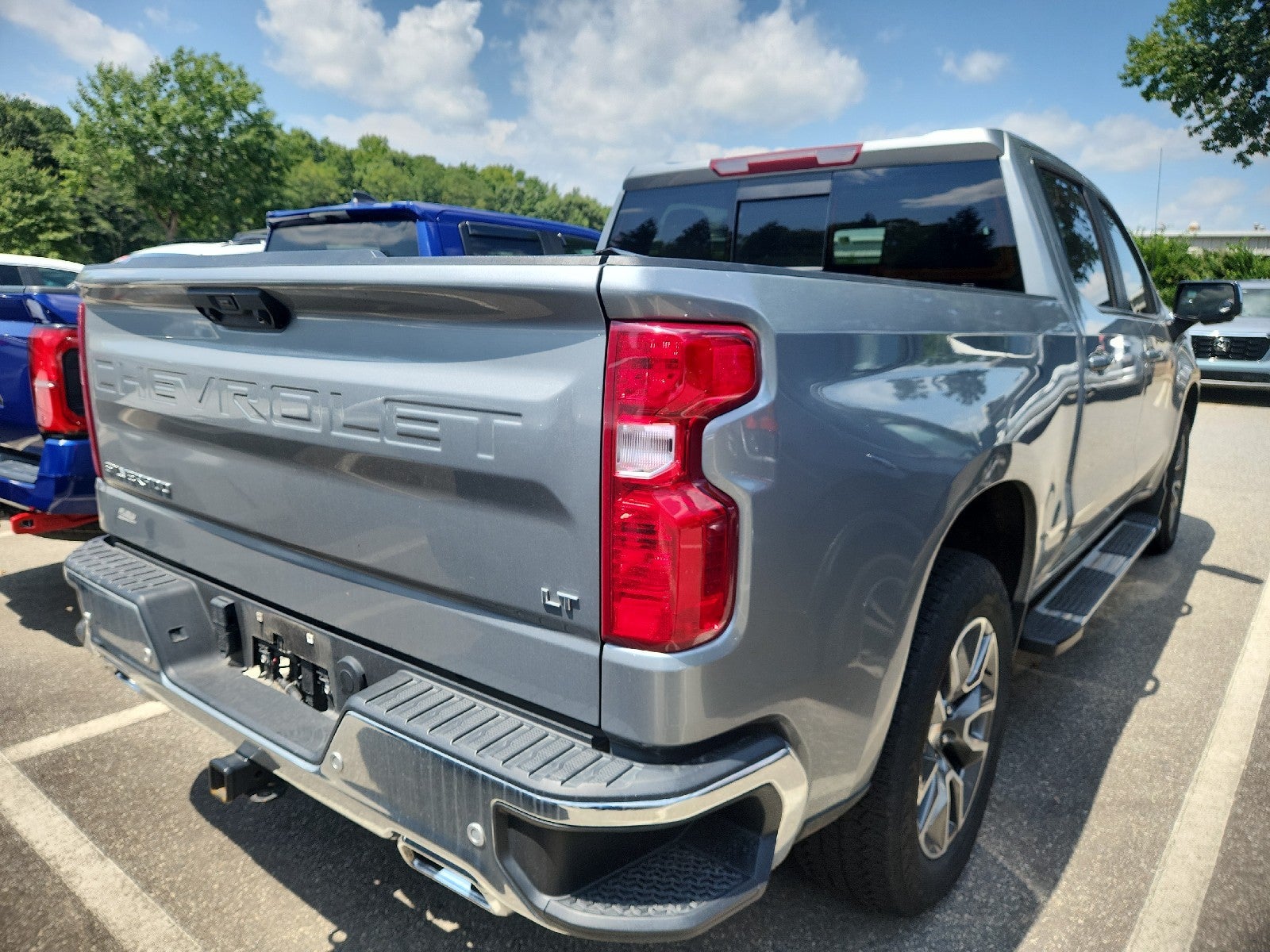 2025 Chevrolet Silverado 1500 LT