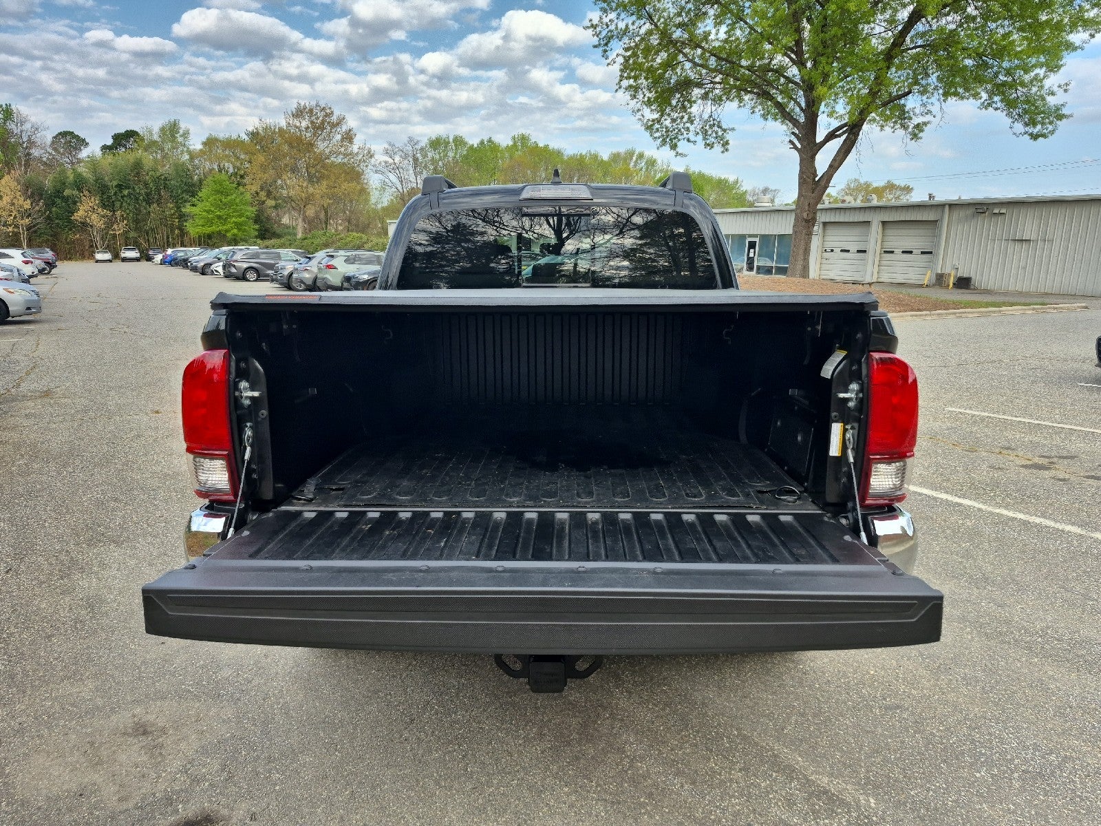 2022 Toyota Tacoma 2WD SR5