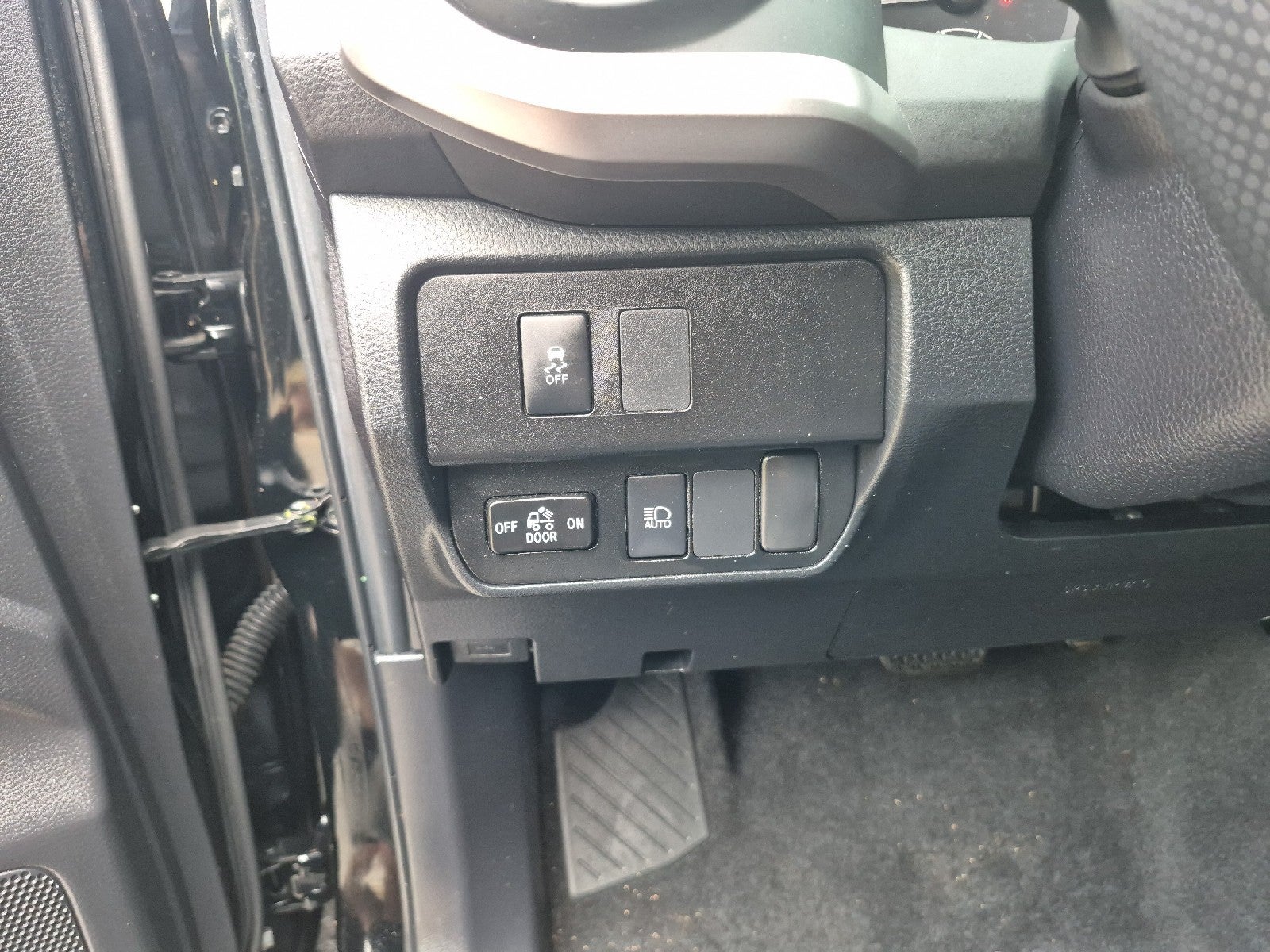 2022 Toyota Tacoma 2WD SR5