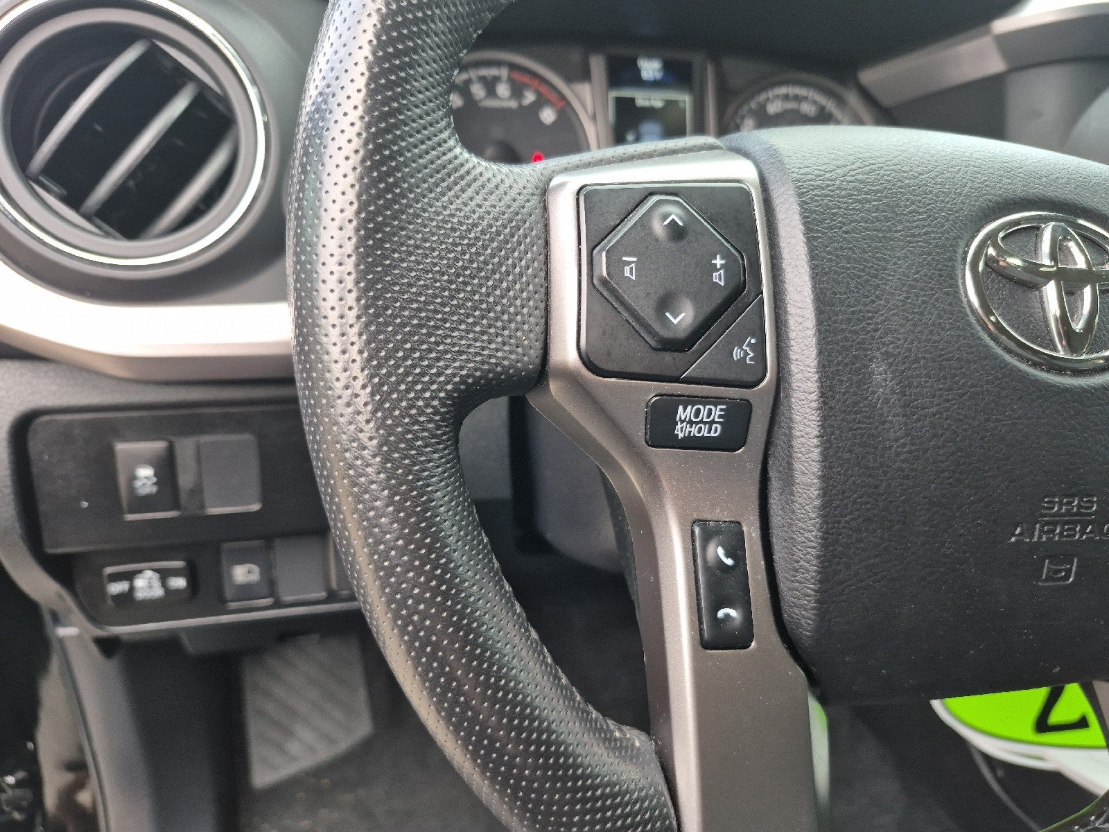 2022 Toyota Tacoma 2WD SR5