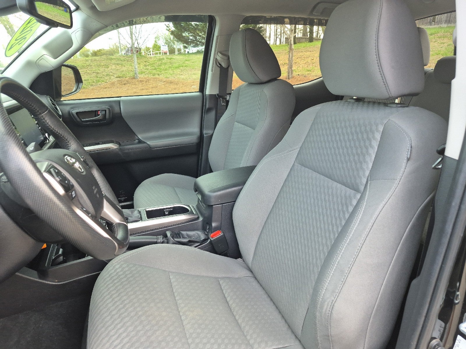 2022 Toyota Tacoma 2WD SR5
