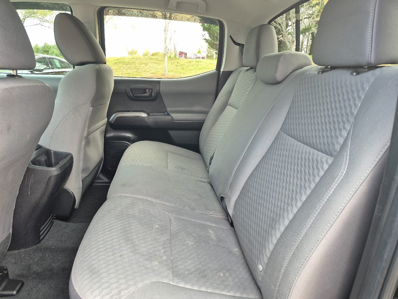 2022 Toyota Tacoma 2WD SR5