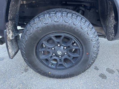 2022 Toyota Tacoma 2WD SR5
