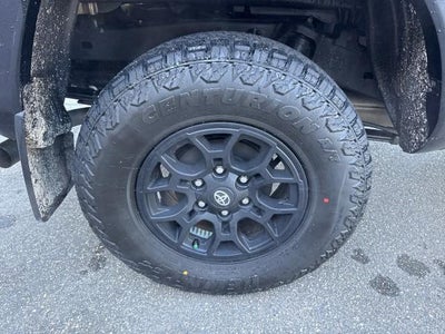 2022 Toyota Tacoma 2WD SR5