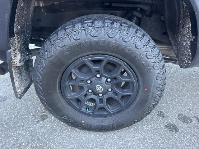 2022 Toyota Tacoma 2WD SR5