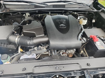 2022 Toyota Tacoma 4WD SR
