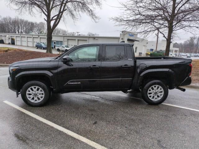 2025 Toyota Tacoma 2WD SR5