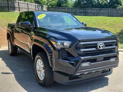2025 Toyota Tacoma 4WD SR5