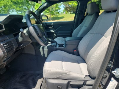 2025 Toyota Tacoma 4WD SR5
