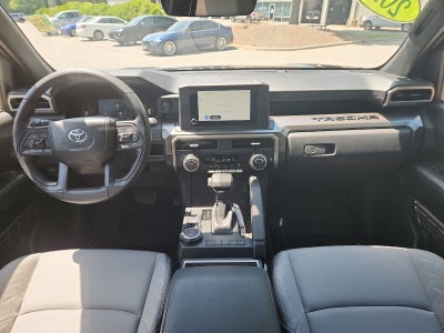 2025 Toyota Tacoma 4WD SR5