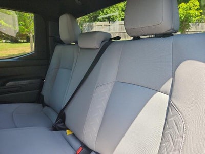 2025 Toyota Tacoma 4WD SR5