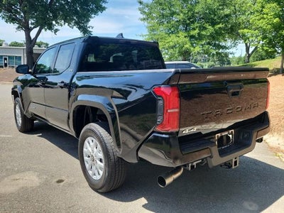 2025 Toyota Tacoma 4WD SR5