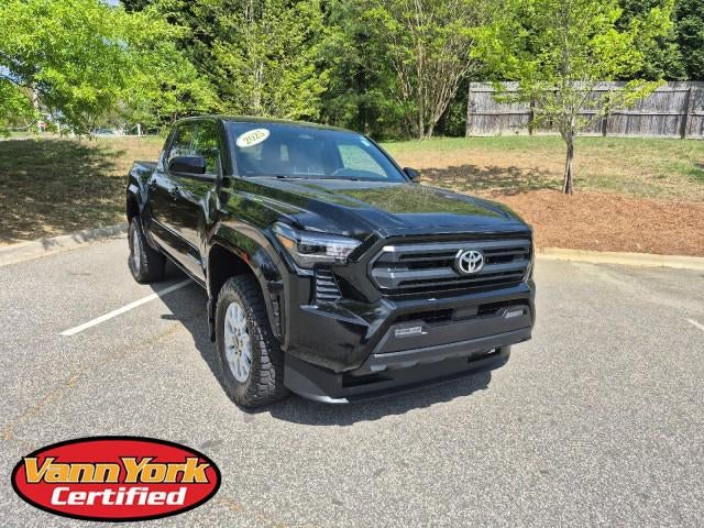 2025 Toyota Tacoma 4WD SR5