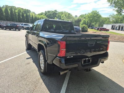 2025 Toyota Tacoma 4WD SR5