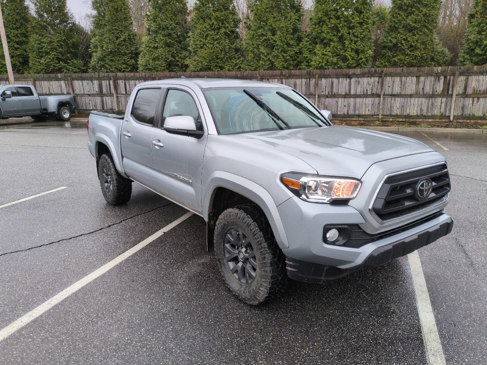 2022 Toyota Tacoma 4WD SR5