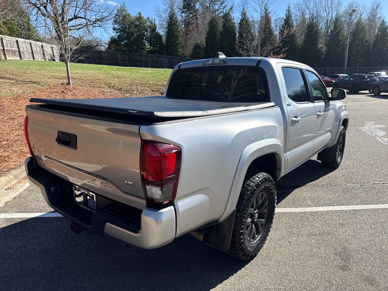 2022 Toyota Tacoma 4WD SR5