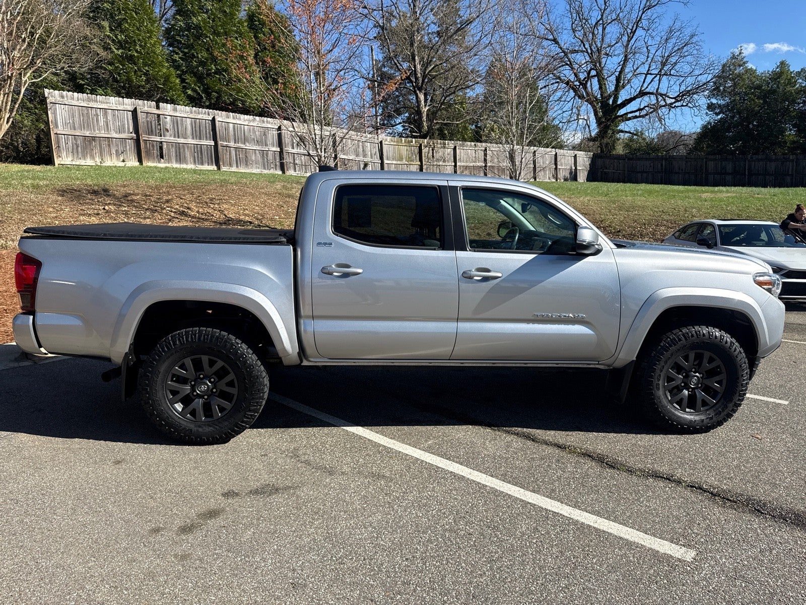 2022 Toyota Tacoma 4WD SR5