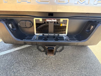 2022 Toyota Tacoma 4WD SR5