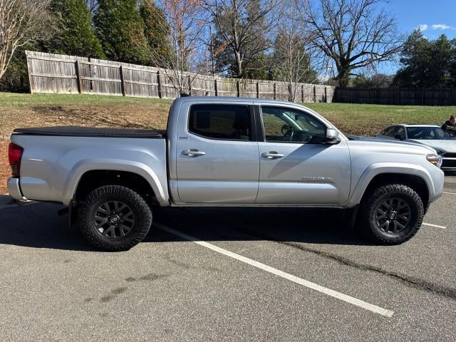 2022 Toyota Tacoma 4WD SR5