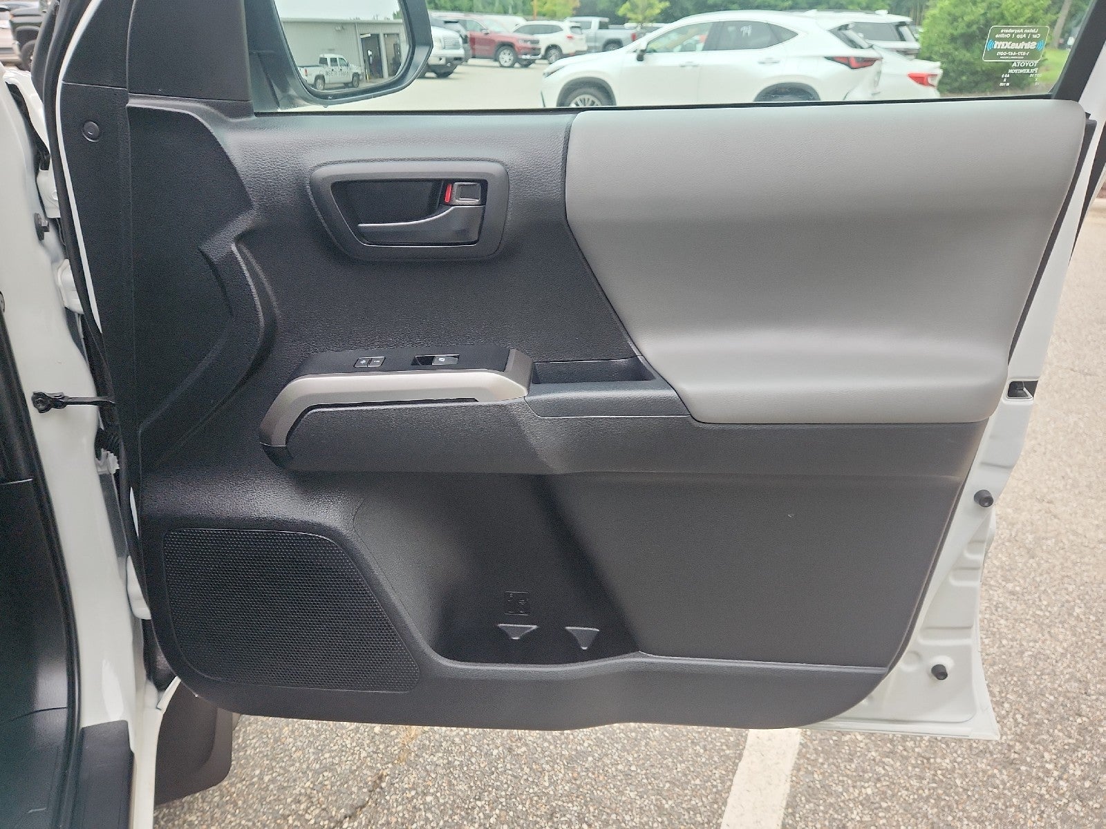 2023 Toyota Tacoma 4WD SR5