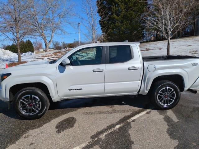2025 Toyota Tacoma 2WD TRD Sport