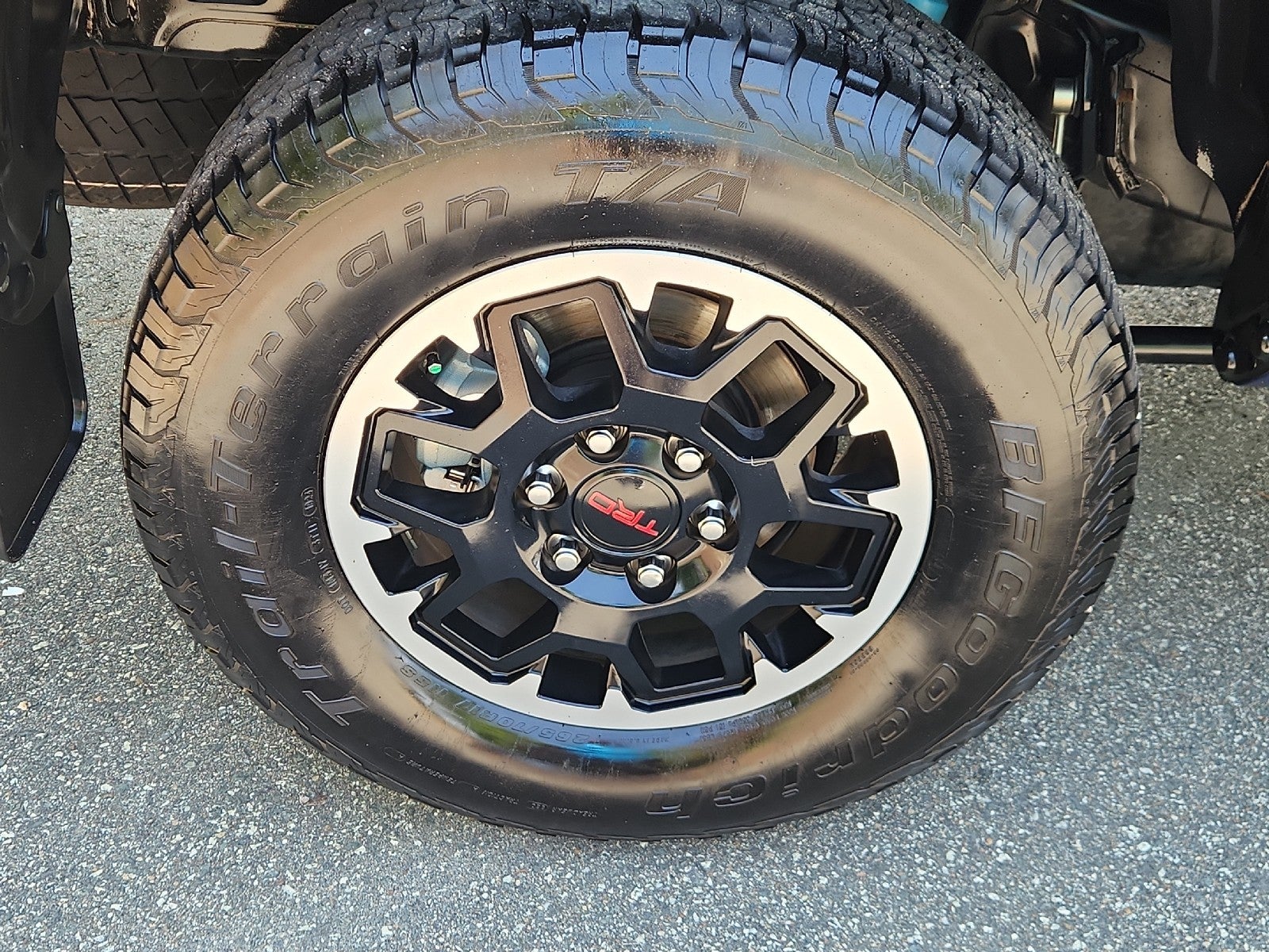 2024 Toyota Tacoma 4WD TRD Off Road