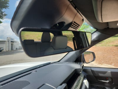 2025 Toyota Tacoma 4WD SR5