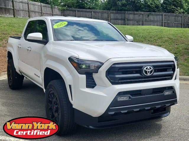 2025 Toyota Tacoma 4WD SR5