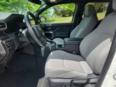 2025 Toyota Tacoma 4WD SR5