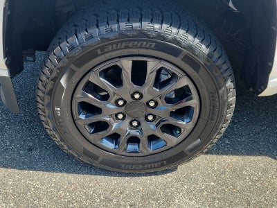 2024 Toyota Tacoma 4WD SR5