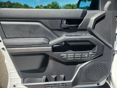 2024 Toyota Tacoma 4WD SR5