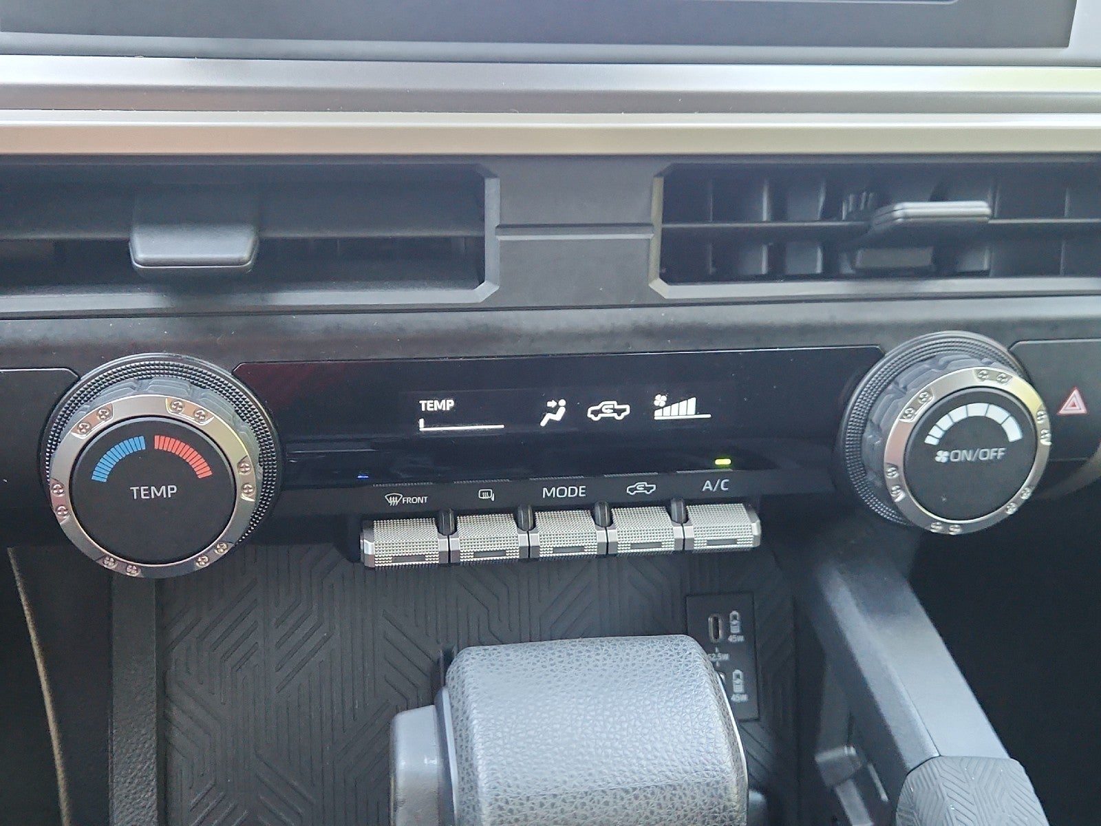 2024 Toyota Tacoma 4WD SR5