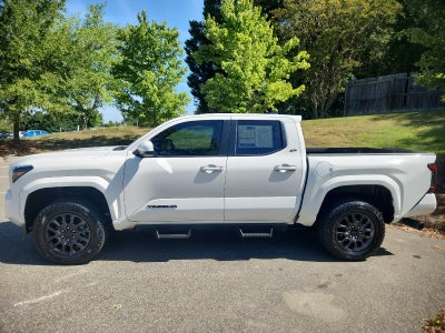 2024 Toyota Tacoma 4WD SR5