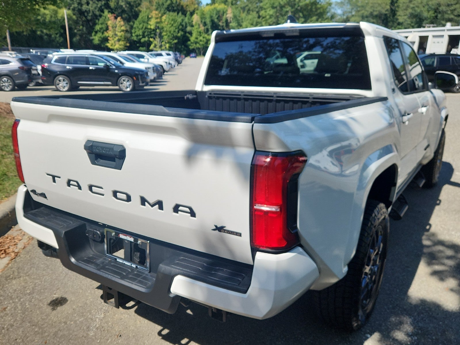 2024 Toyota Tacoma 4WD SR5