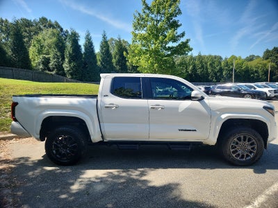2024 Toyota Tacoma 4WD SR5