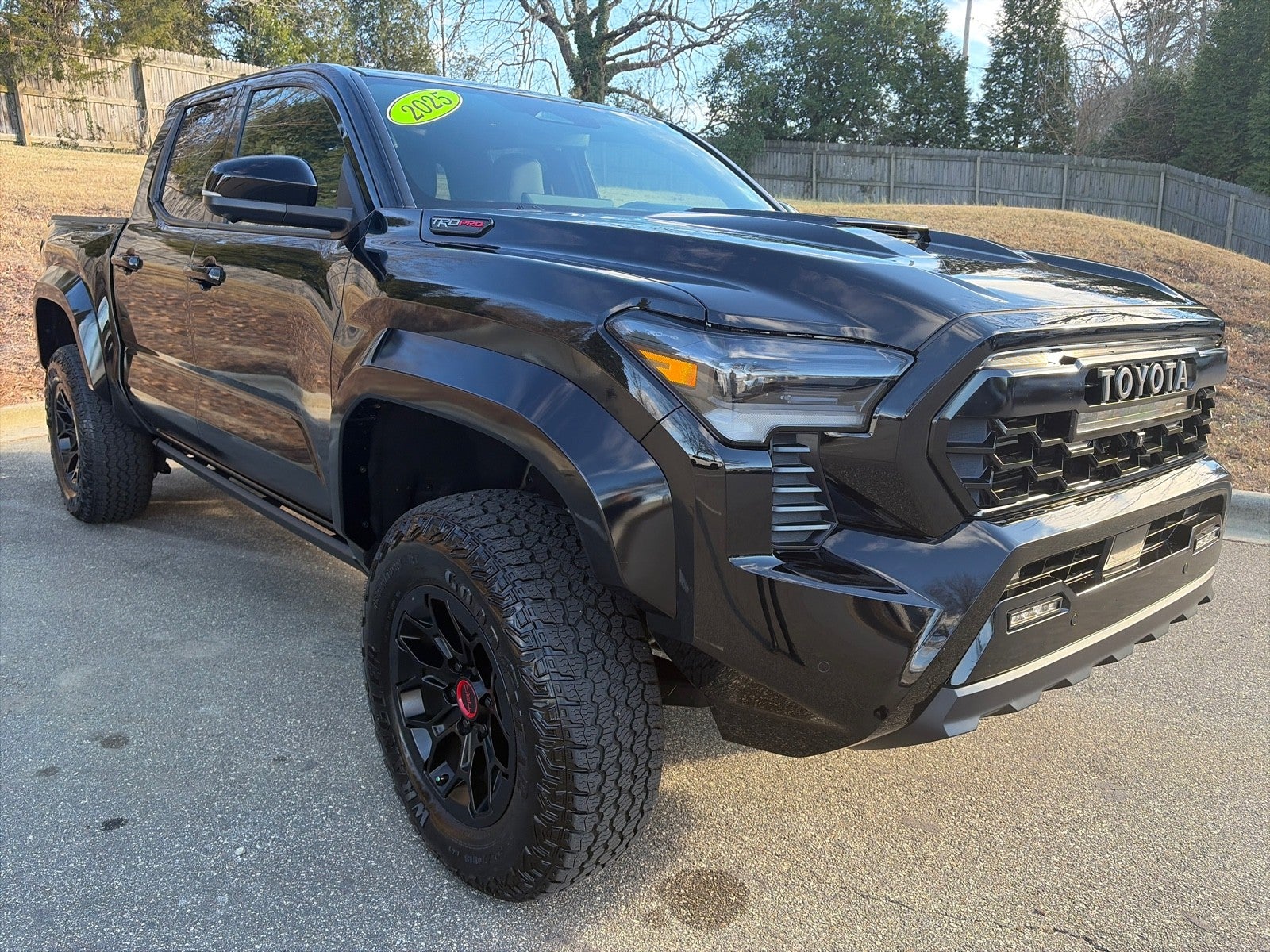 2025 Toyota Tacoma 4WD TRD Pro Hybrid