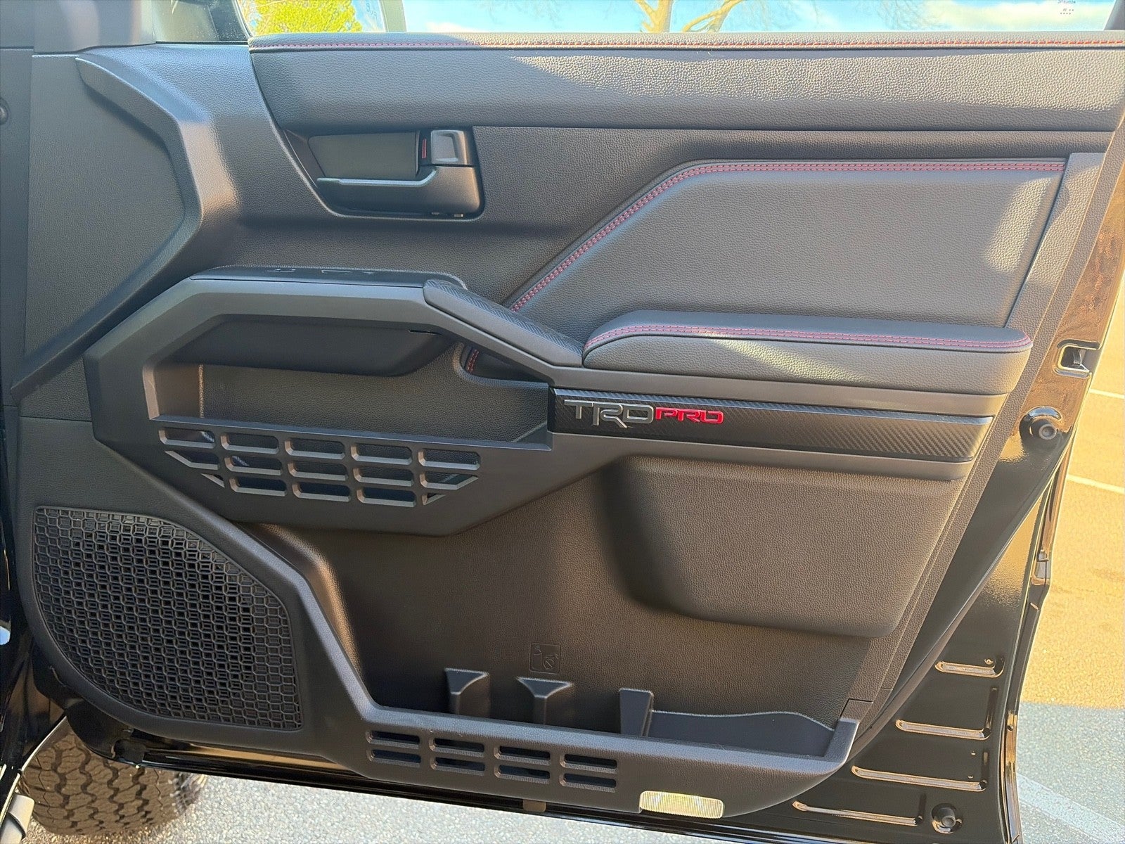 2025 Toyota Tacoma 4WD TRD Pro Hybrid