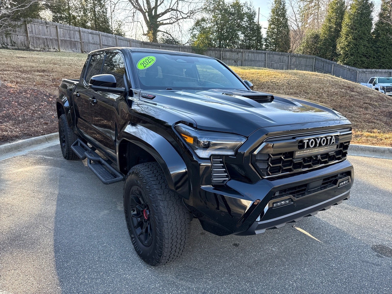 2025 Toyota Tacoma 4WD TRD Pro Hybrid