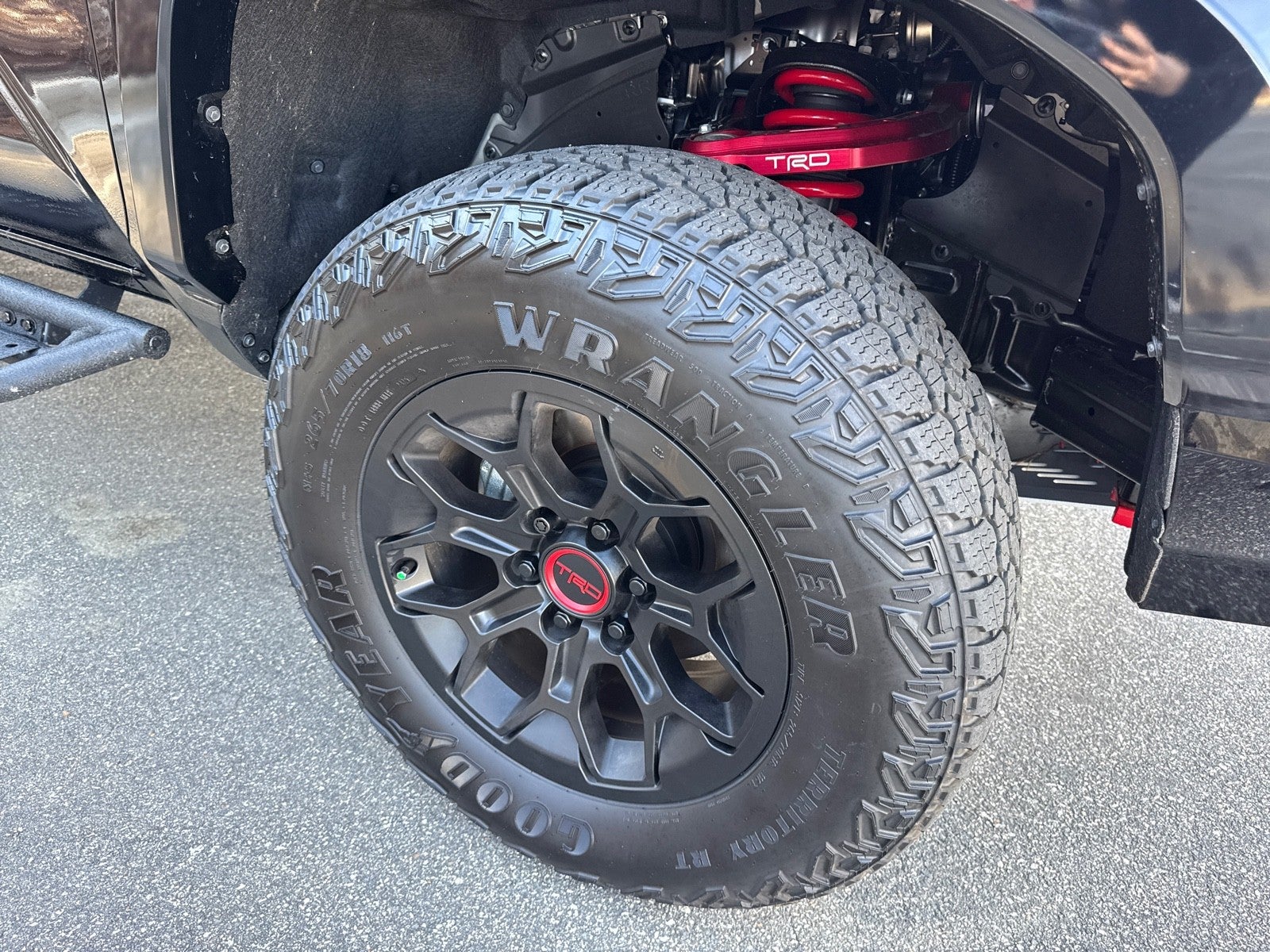 2025 Toyota Tacoma 4WD TRD Pro Hybrid